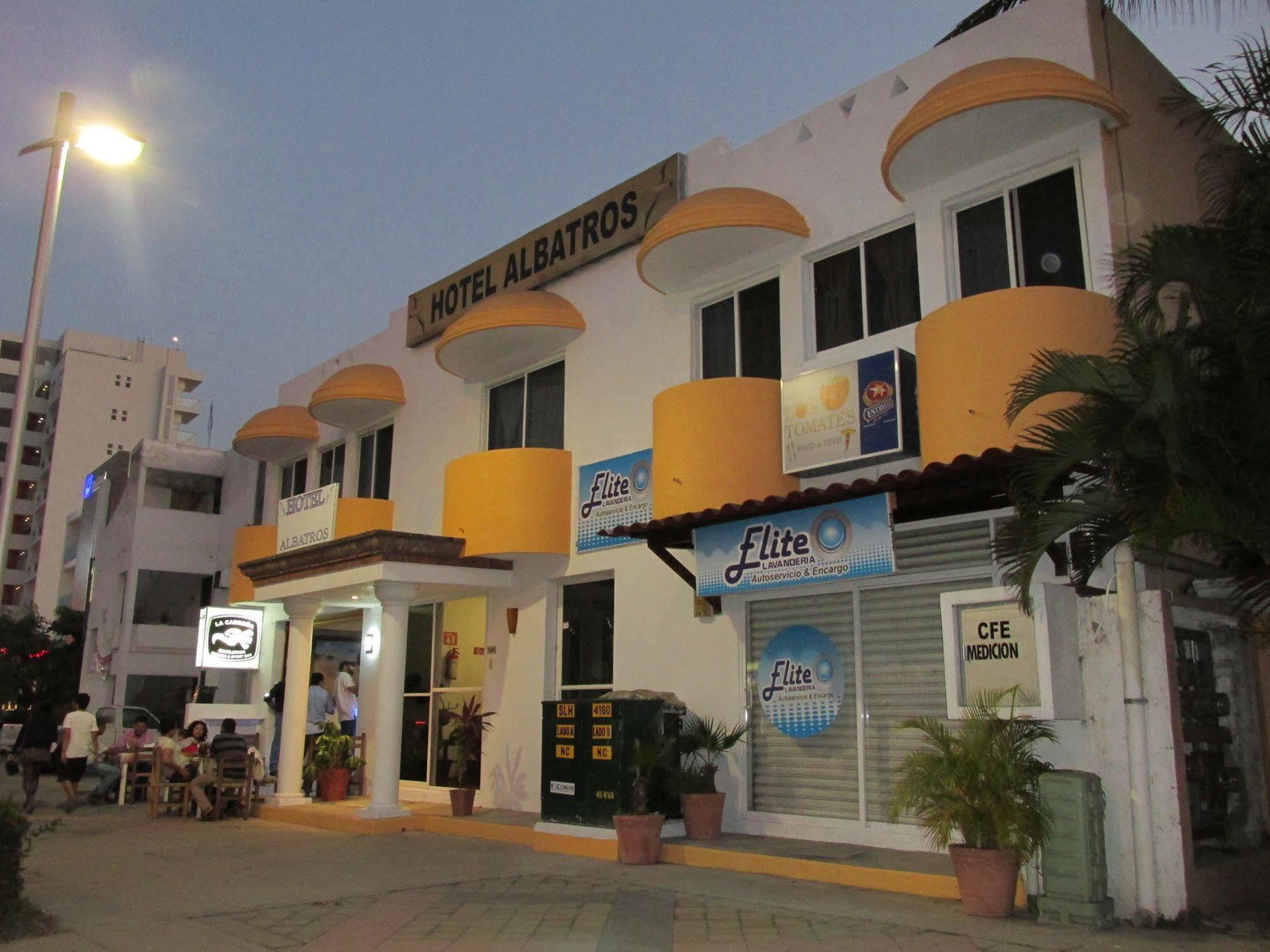 Hotel Albatros Manzanillo Zewnętrze zdjęcie