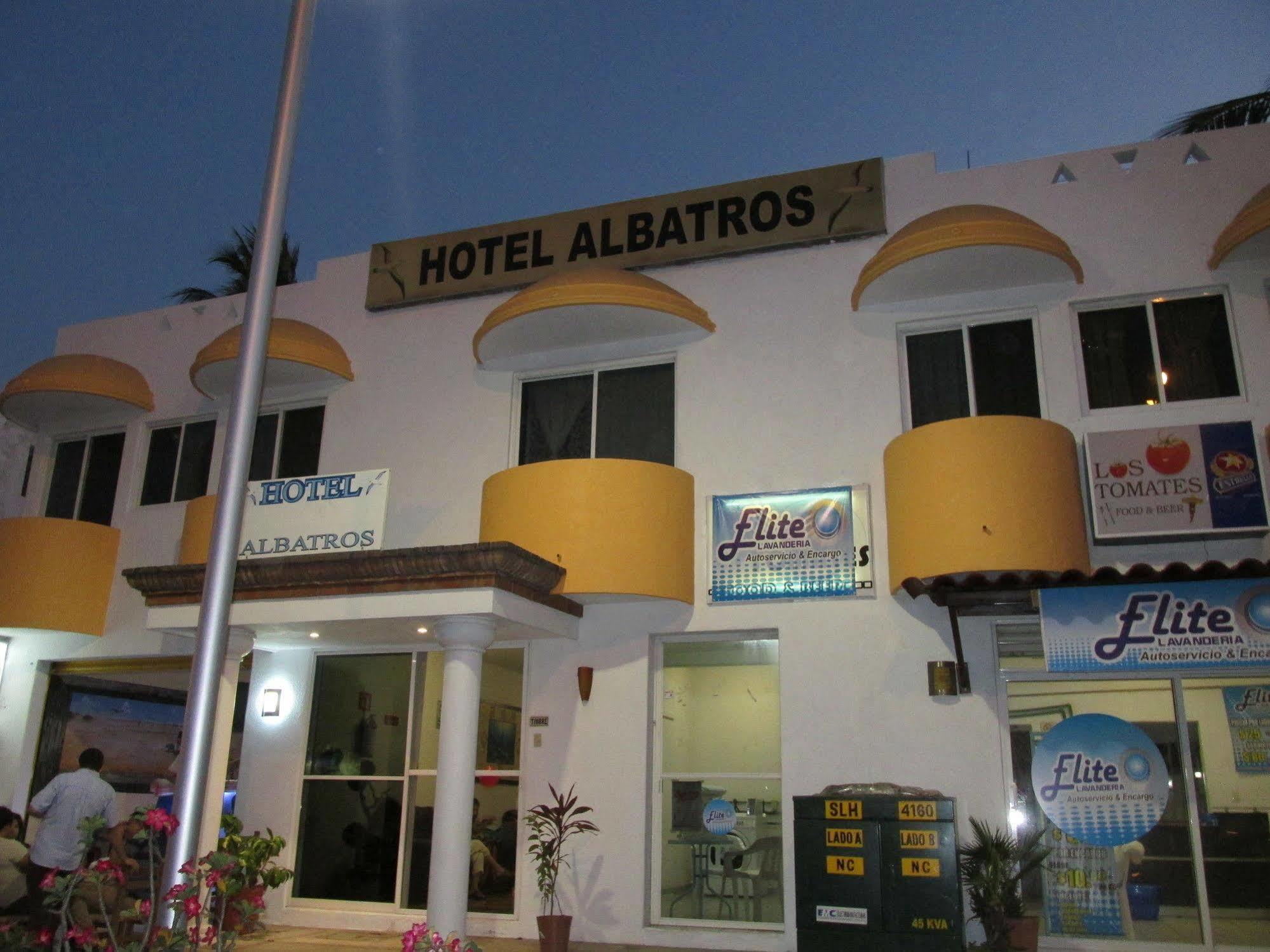 Hotel Albatros Manzanillo Zewnętrze zdjęcie