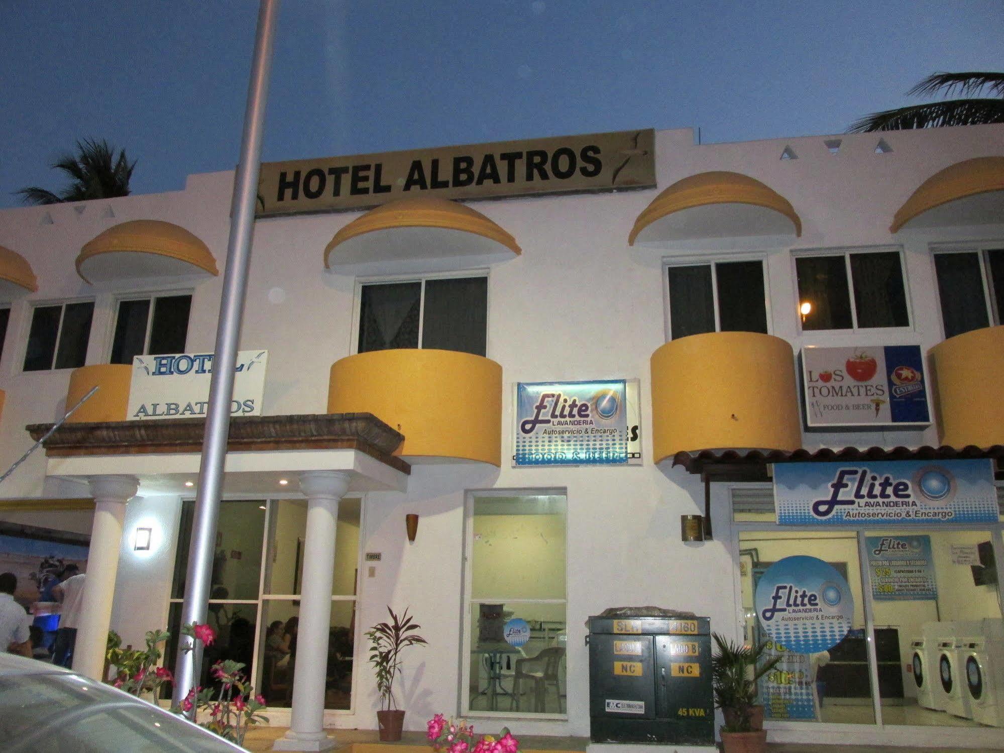 Hotel Albatros Manzanillo Zewnętrze zdjęcie