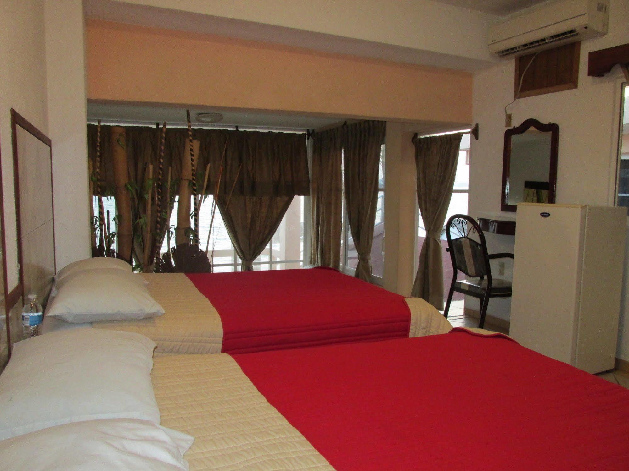 Hotel Albatros Manzanillo Zewnętrze zdjęcie